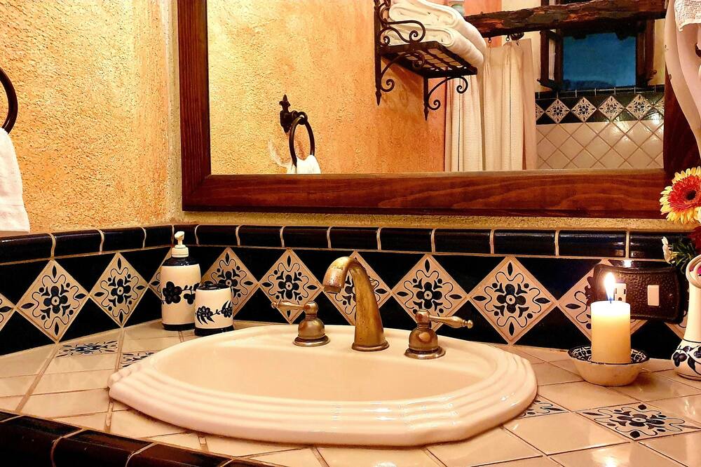 Photo of Bathroom in Antigua Guatemala