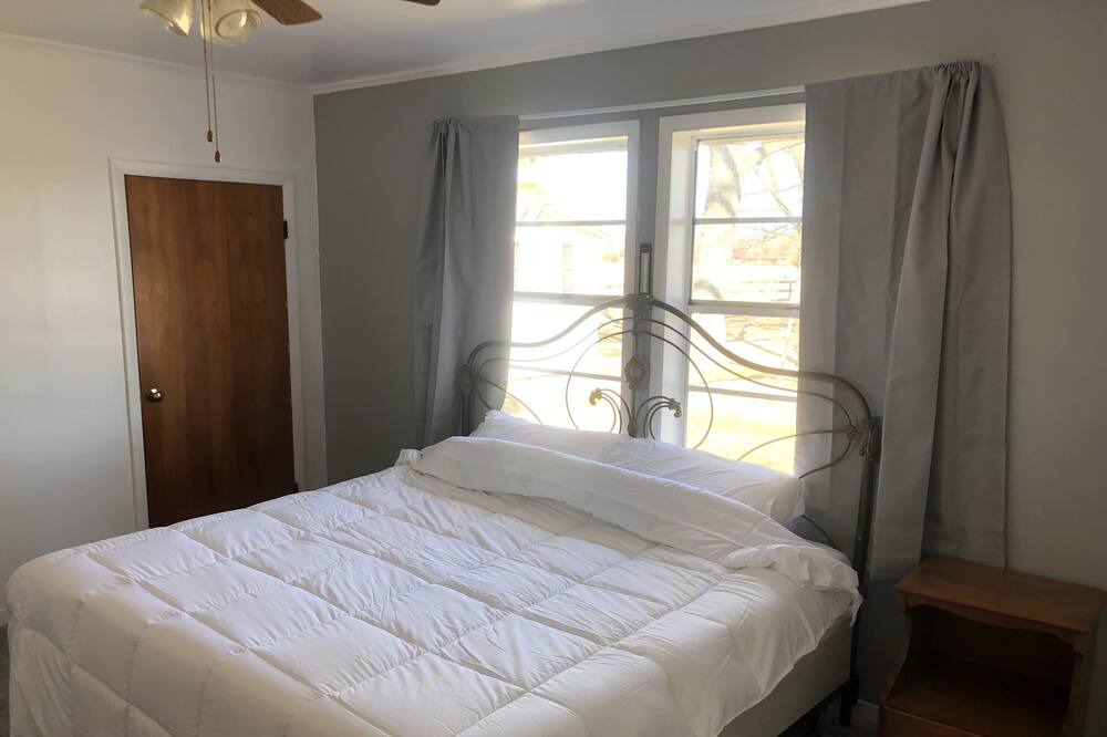 Photo of Bedroom in Winnsboro