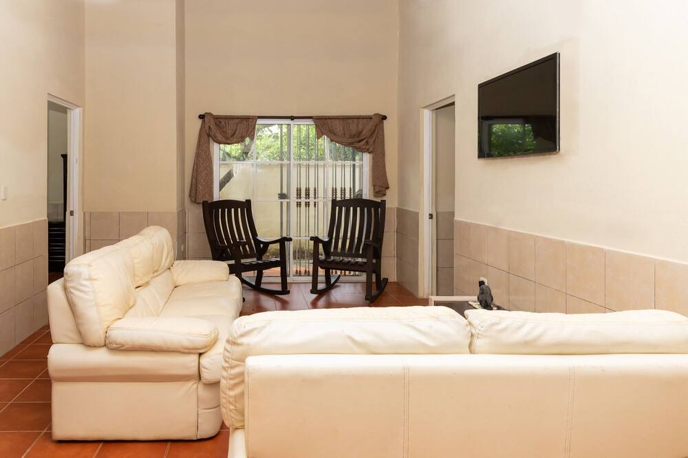 Photo of Bedroom in Peten