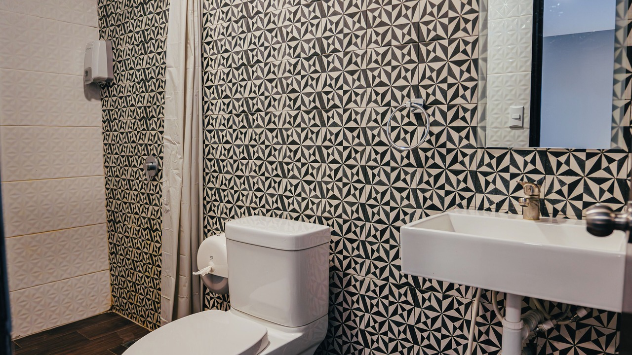 Photo of Bathroom in Zona 10