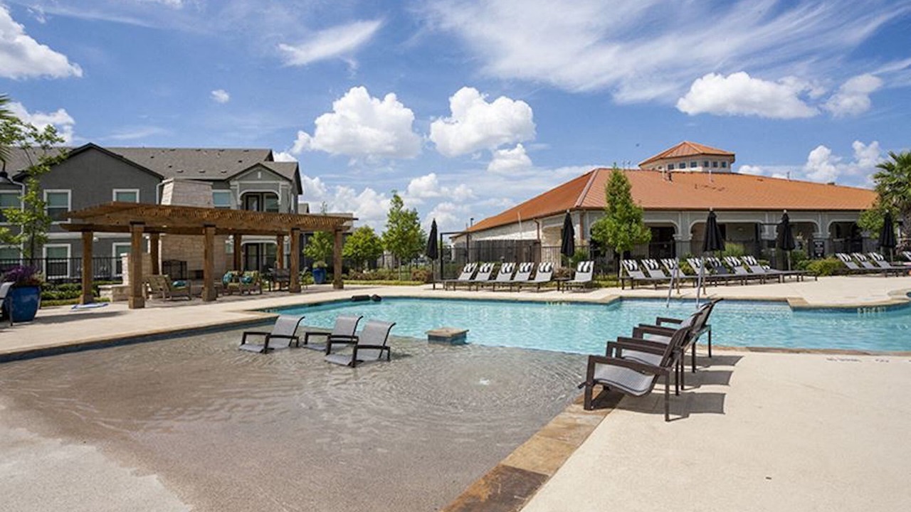 Photo of Outdoor in McNeil