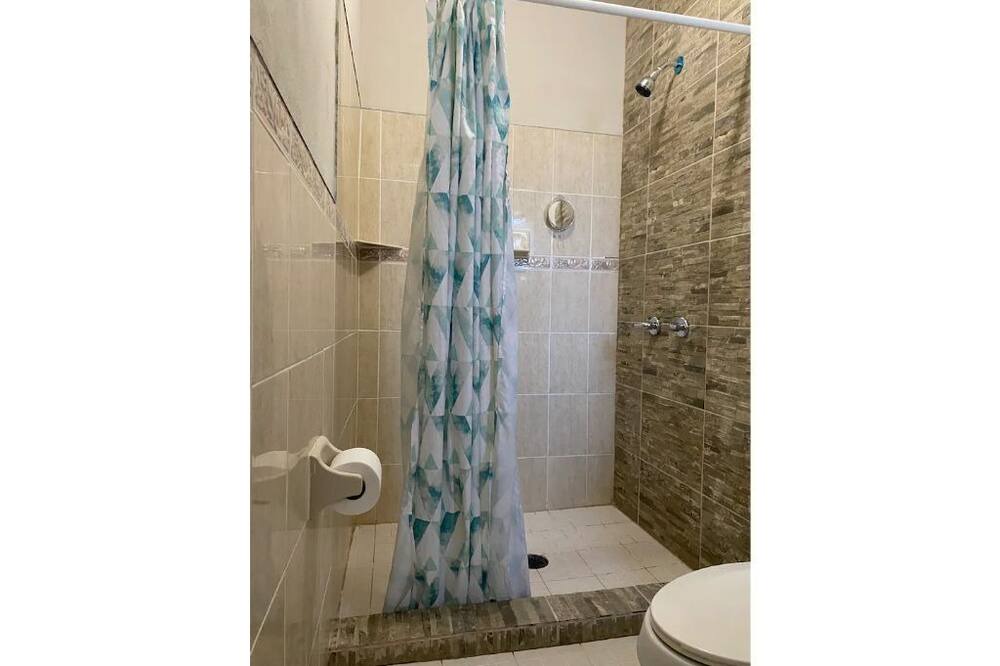 Photo of Bathroom in Monclova