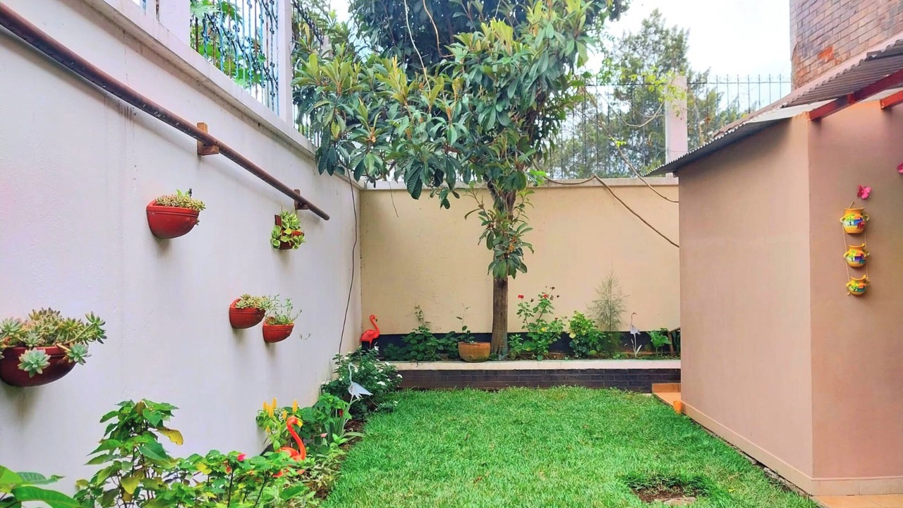 Photo of Outdoor in Zona 13