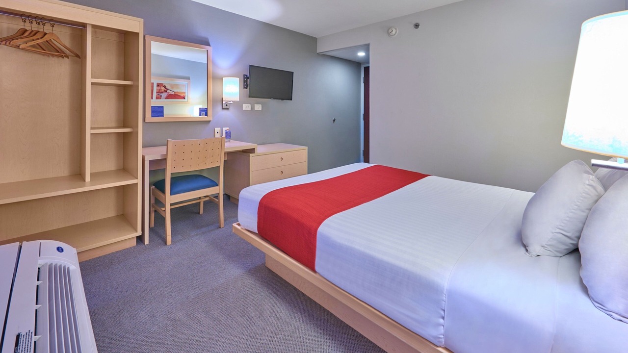 Photo of Bedroom in El Alamo