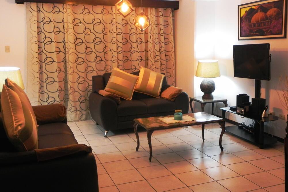 Photo of Livingroom in Zona 16