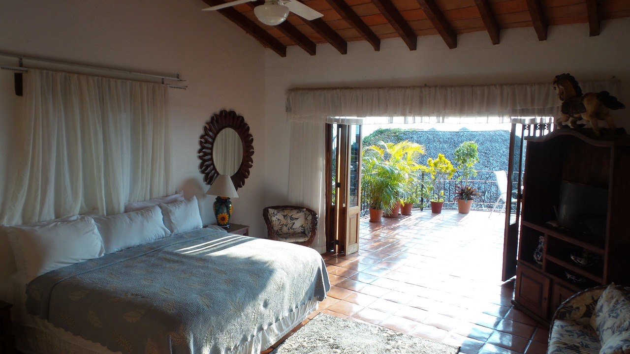 Photo of Bedroom in Romantic Zone