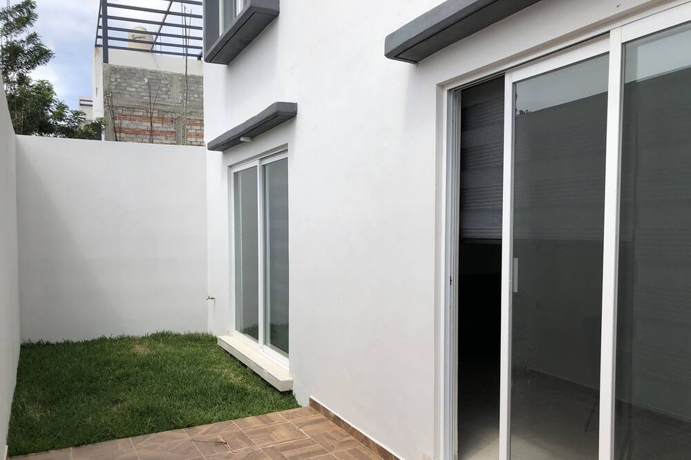 Photo of Patio Balcony in San Sebastian Tutla