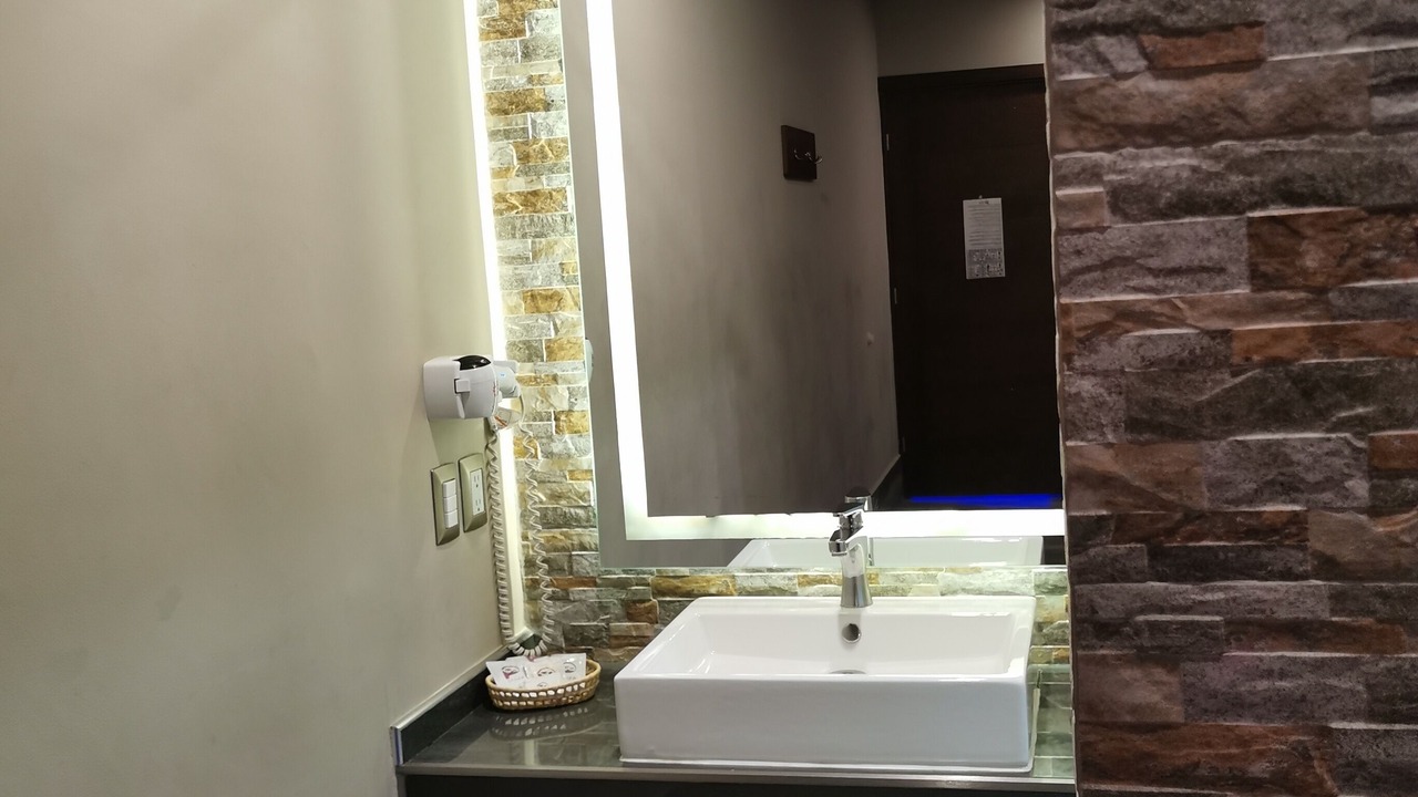 Photo of Bathroom in Monterrey Centro