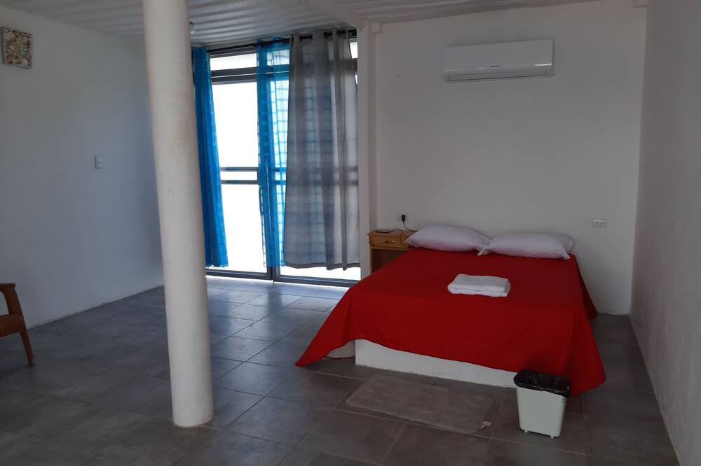 Photo of Bedroom in Iztapa