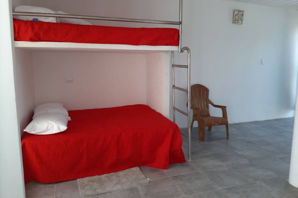 Photo of Bedroom in Iztapa