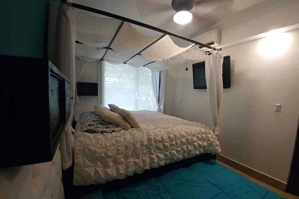 Photo of Bedroom in Monterrico