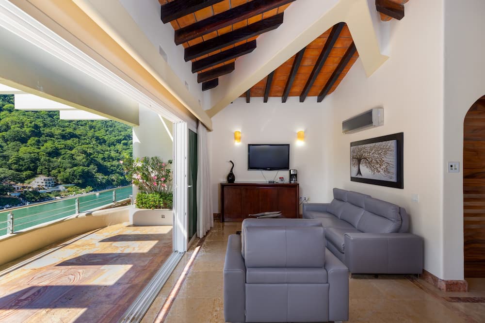 Photo of Livingroom in Boca de Tomatlan