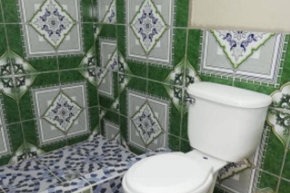 Photo of Bathroom in Zona 9