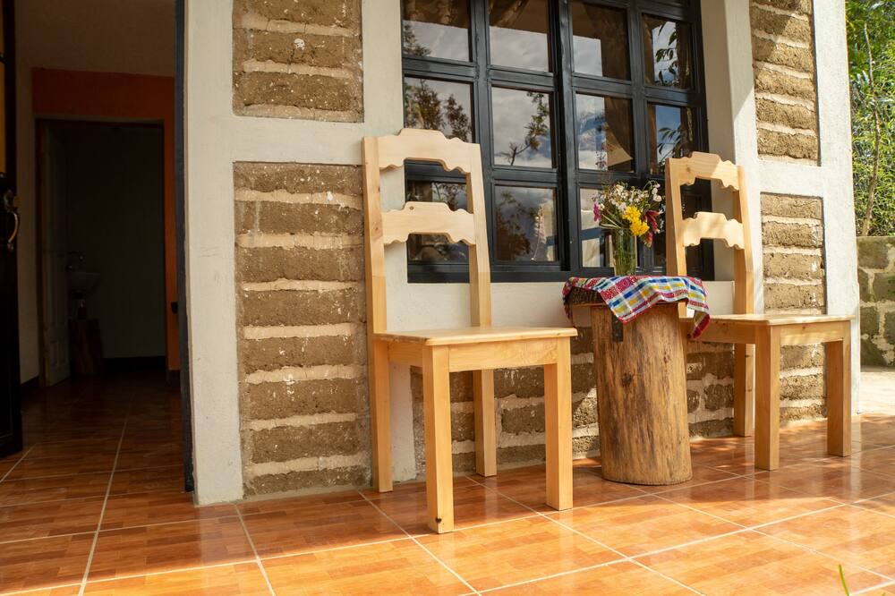 Photo of Patio Balcony in Tzampetey
