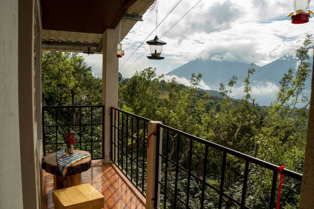 Photo of Patio Balcony in Tzampetey