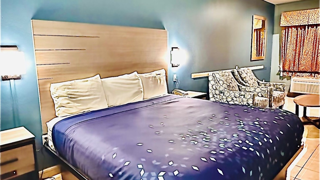 Photo of Bedroom in Weslaco