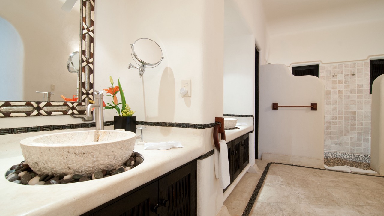 Photo of Bathroom in Zihuatanejo
