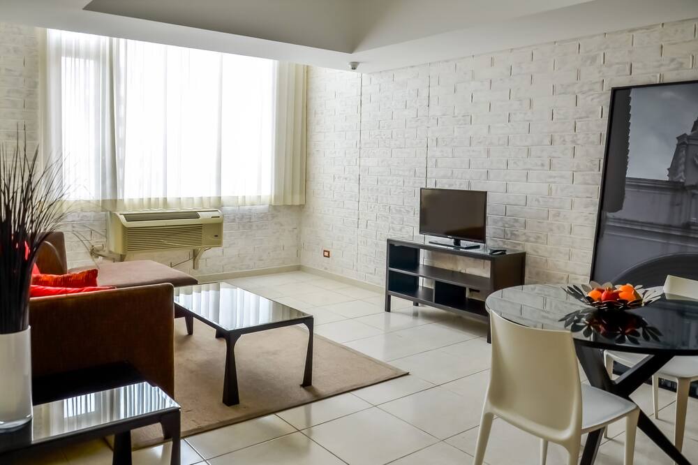 Photo of Livingroom in Zona 13