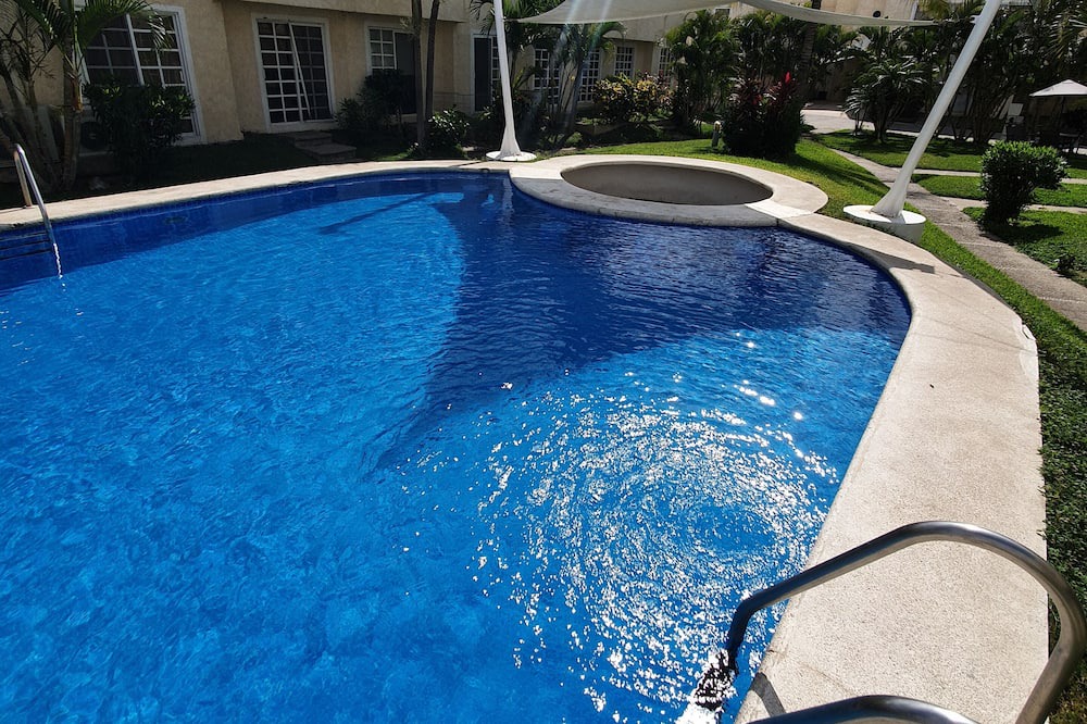 Photo of Outdoor in Diamante