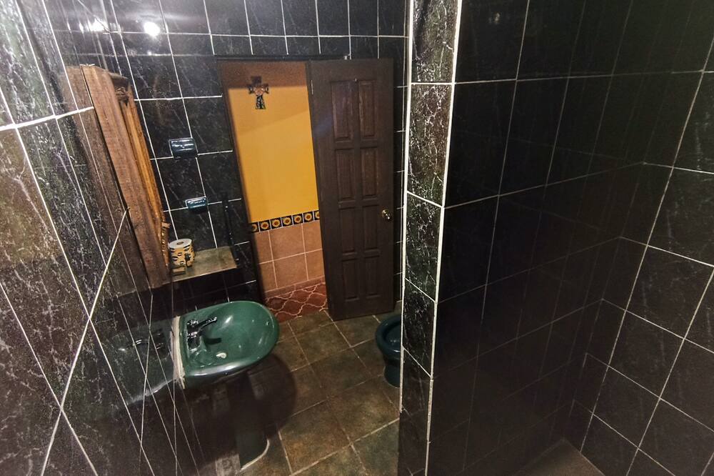 Photo of Bathroom in De La Presa