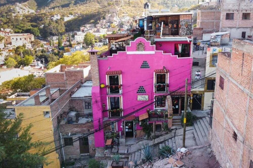 Photo of Outdoor in De La Presa