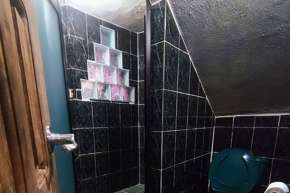 Photo of Bathroom in De La Presa