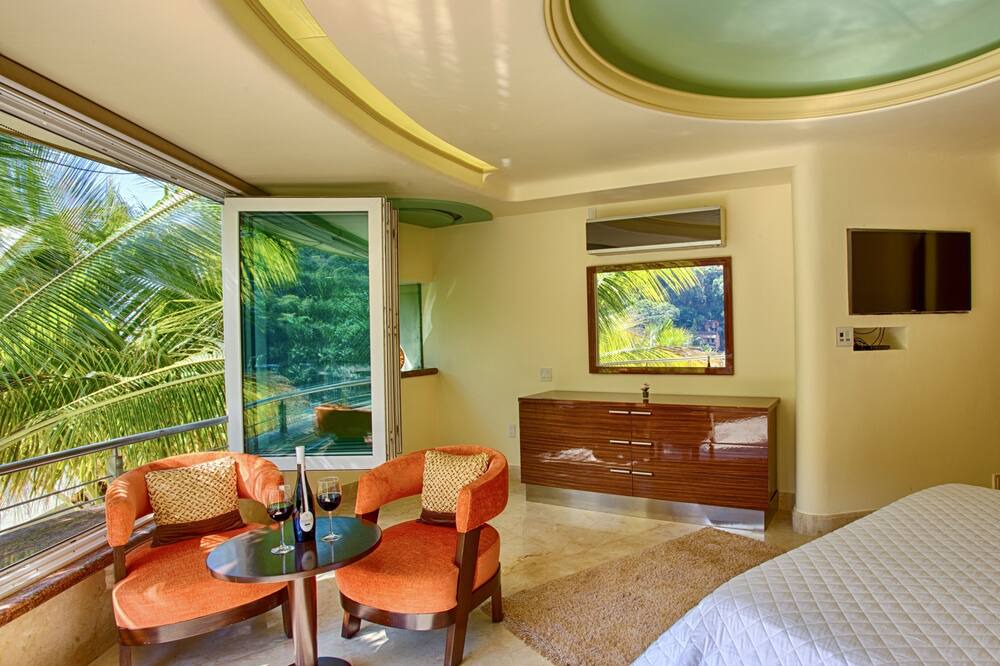 Photo of Bedroom in Boca de Tomatlan