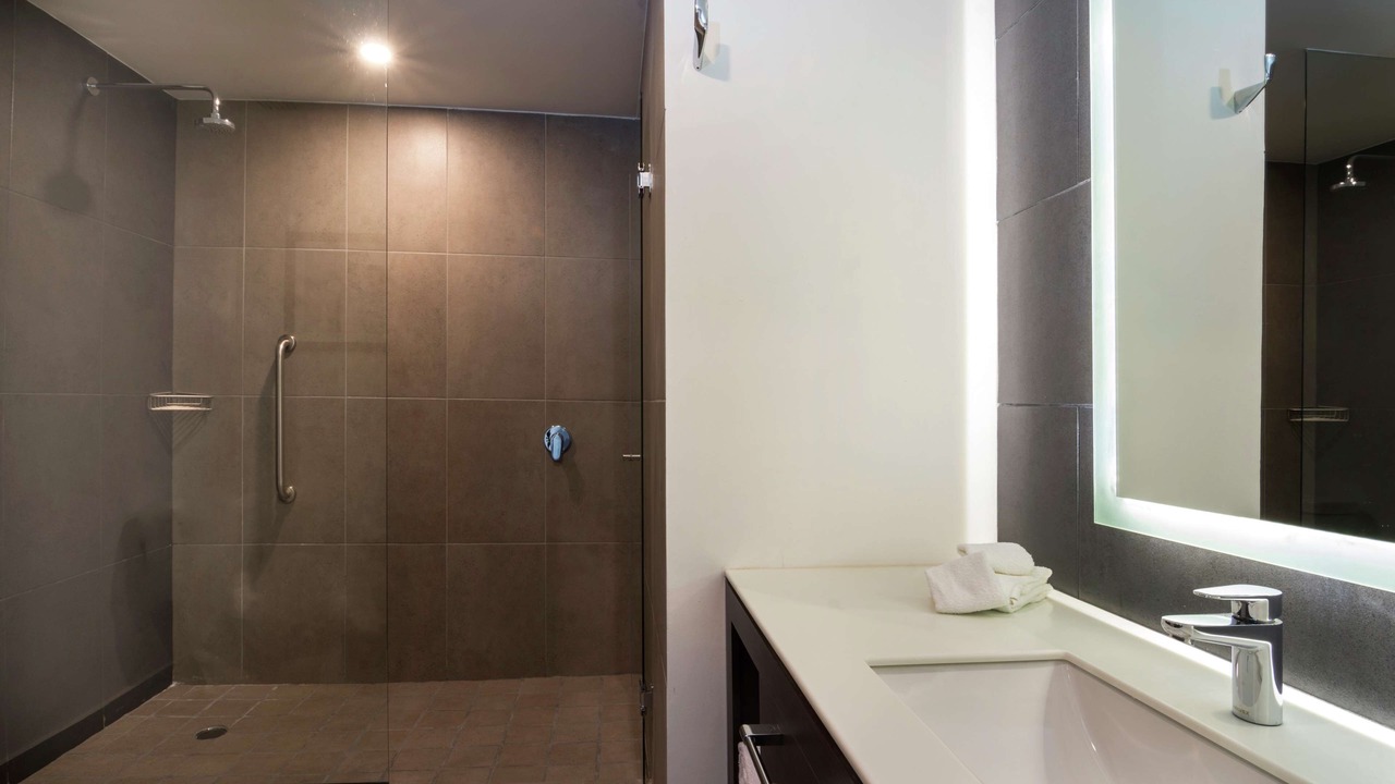 Photo of Bathroom in Colinas del Parque