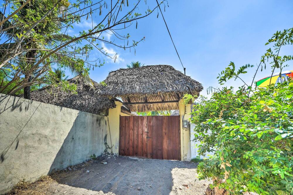 Photo of Outdoor in Monterrico