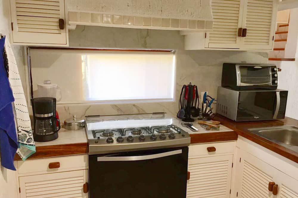 Photo of Kitchen in Club Santiago