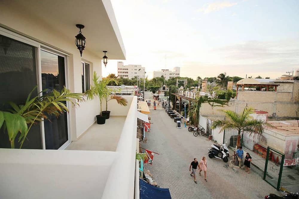 Photo of Others in Centro - Supmza 001