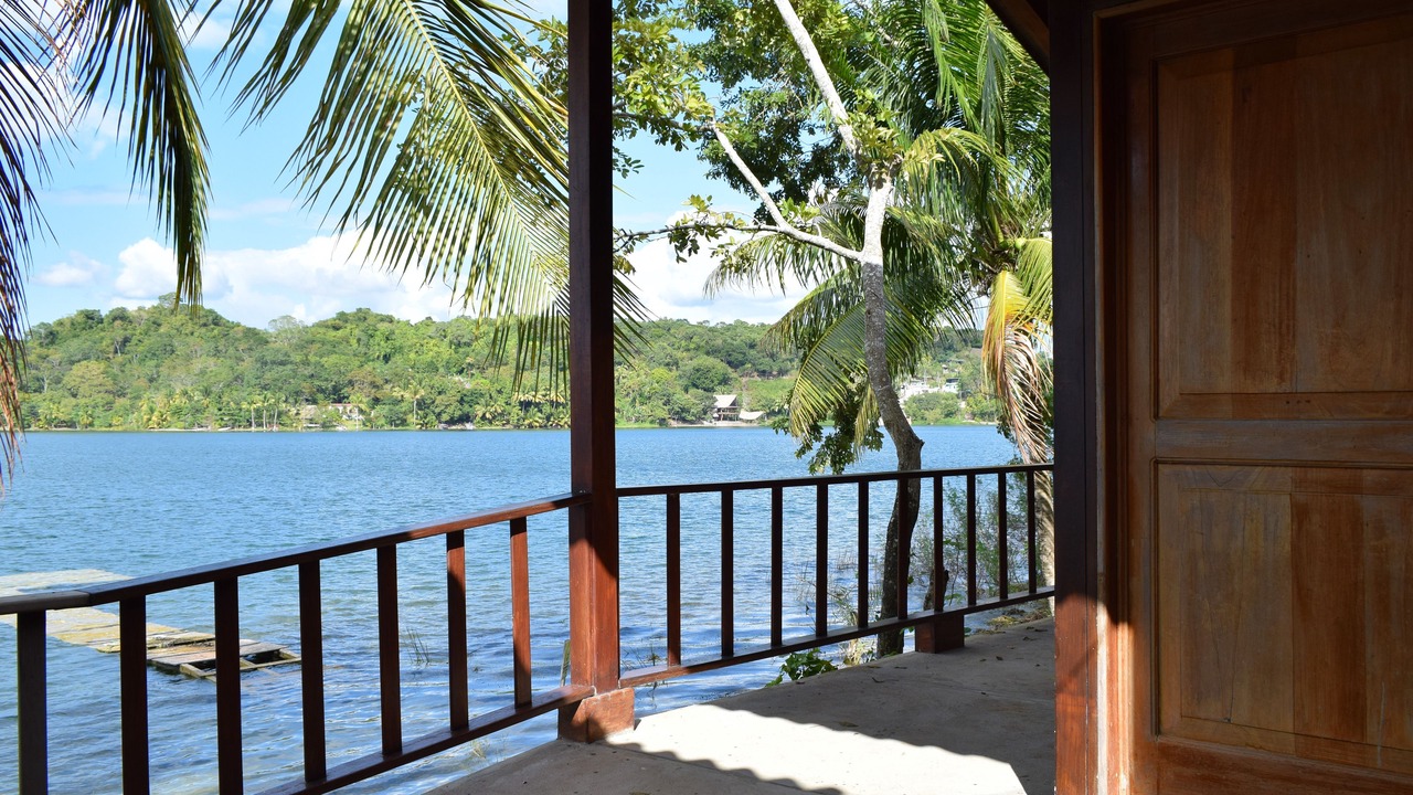 Photo of Patio Balcony in Flores