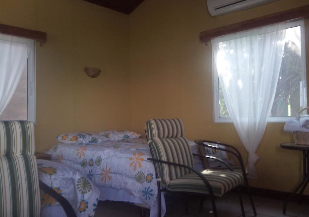 Photo of Bedroom in Flores
