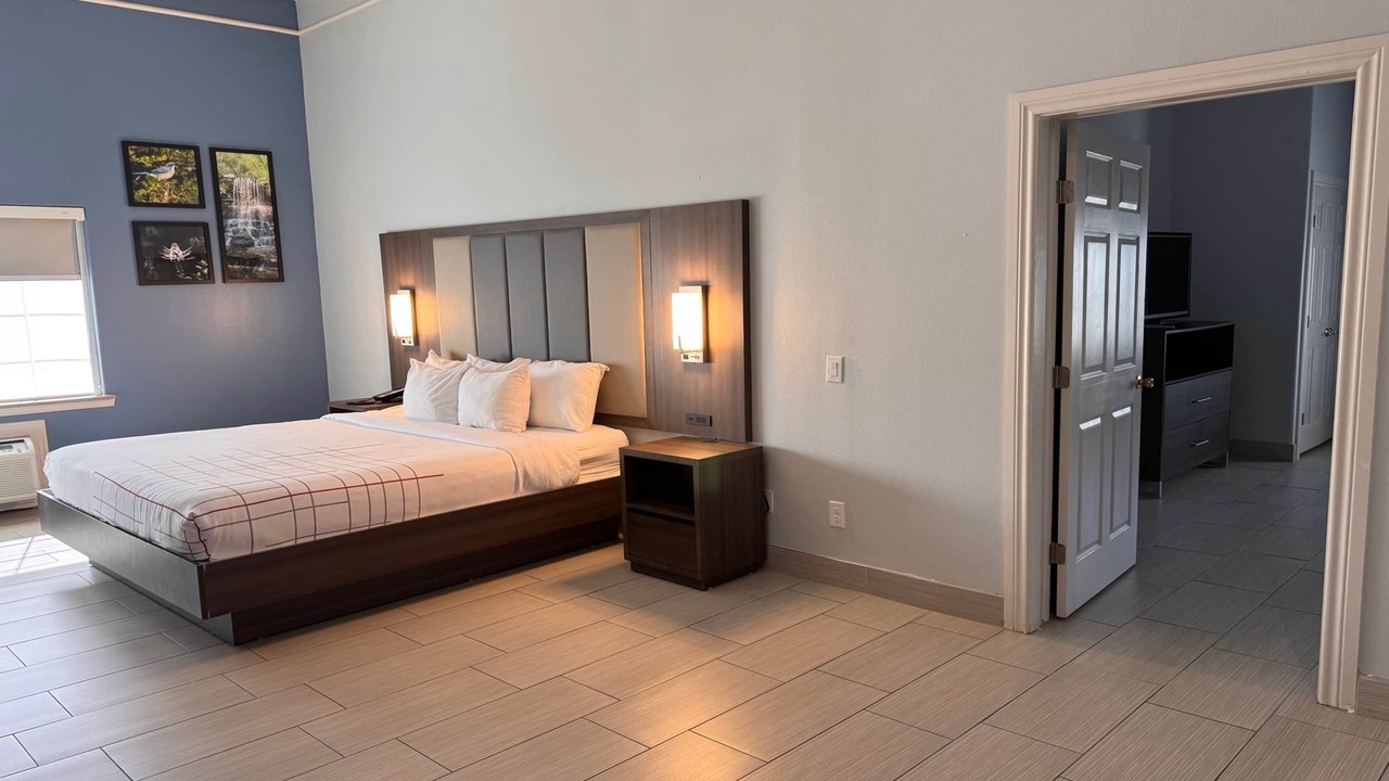 Photo of Bedroom in Alamo