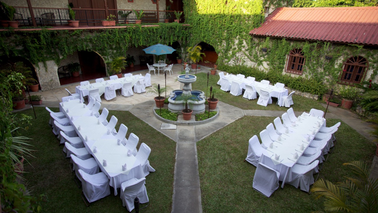 Photo of Outdoor in Flores