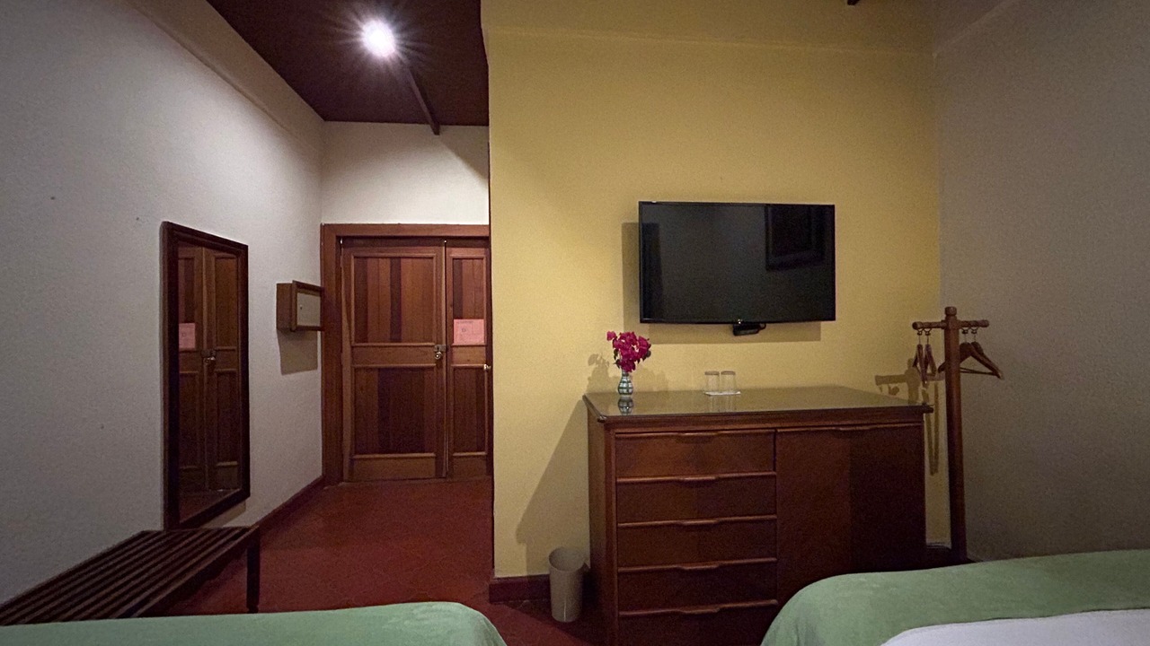 Photo of Bedroom in Flores