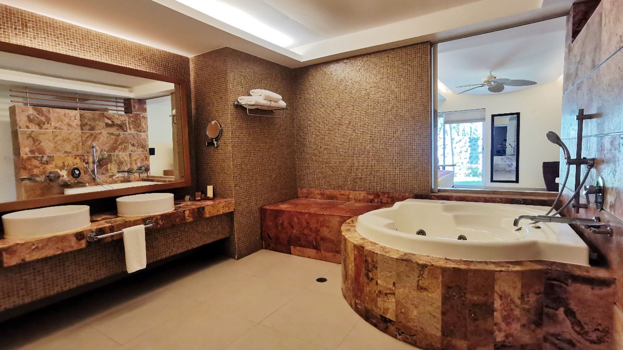Photo of Bathroom in Playa Chachalacas