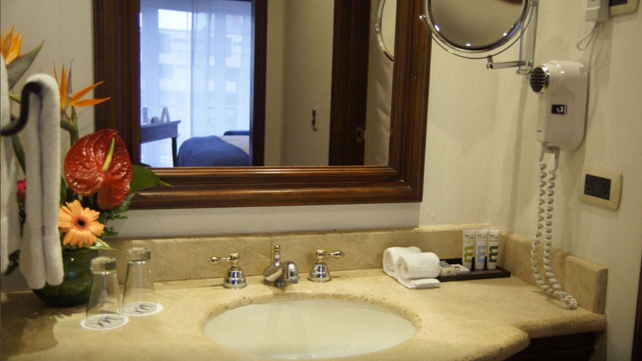 Photo of Bathroom in Zona 10