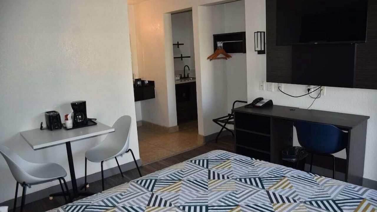 Photo of Bedroom in Grand Prairie