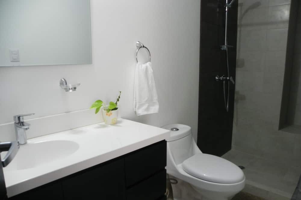 Photo of Bathroom in Zona 16