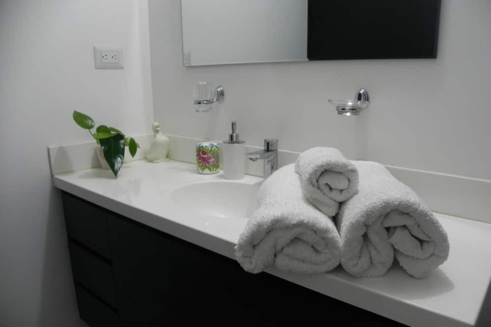 Photo of Bathroom in Zona 16