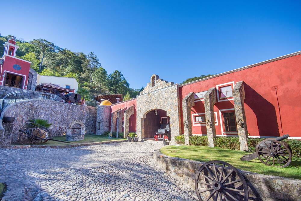 Photo of Outdoor in San Sebastian del Oeste