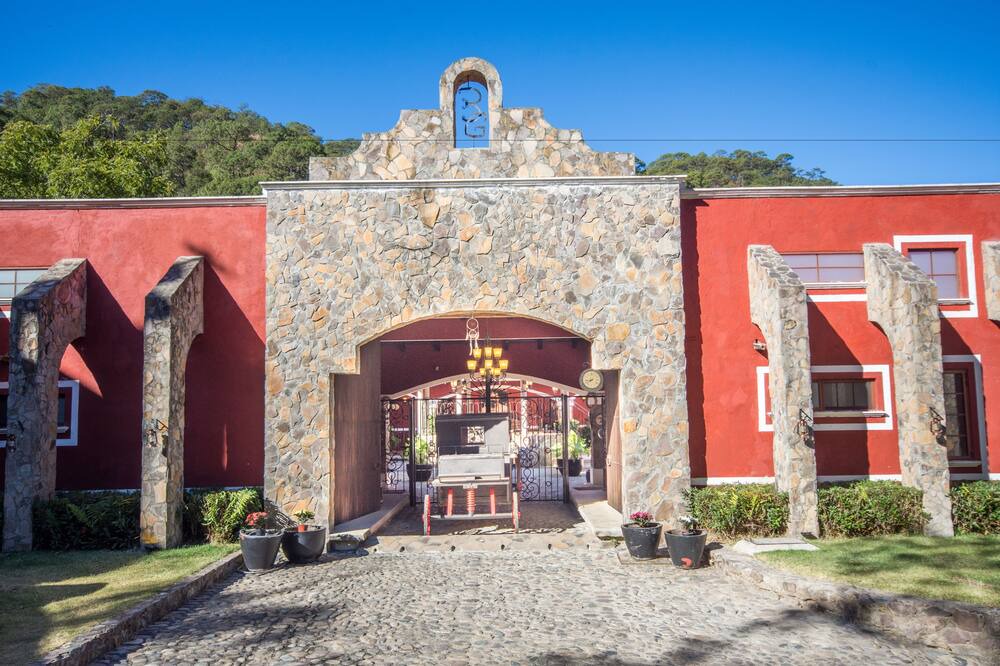 Photo of Outdoor in San Sebastian del Oeste