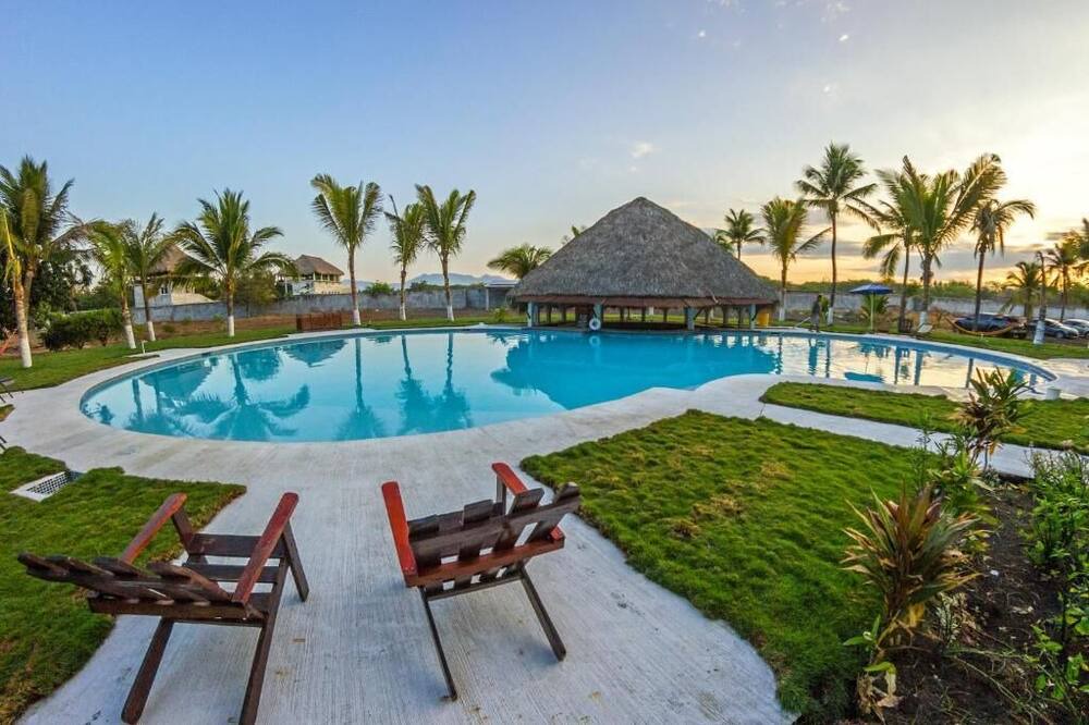 Photo of Outdoor in Monterrico