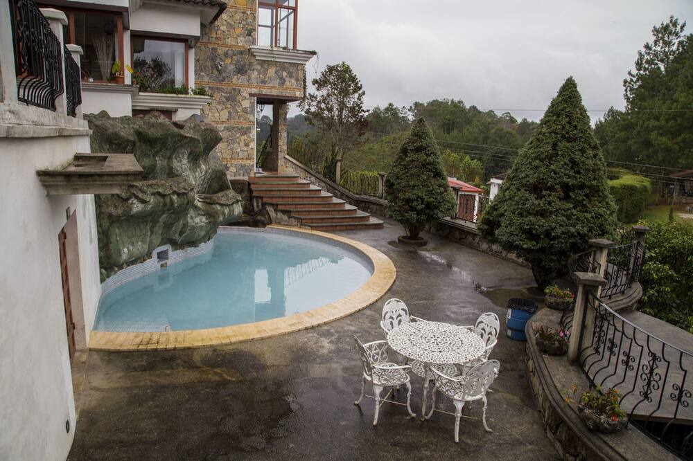 Photo of Outdoor in Coban