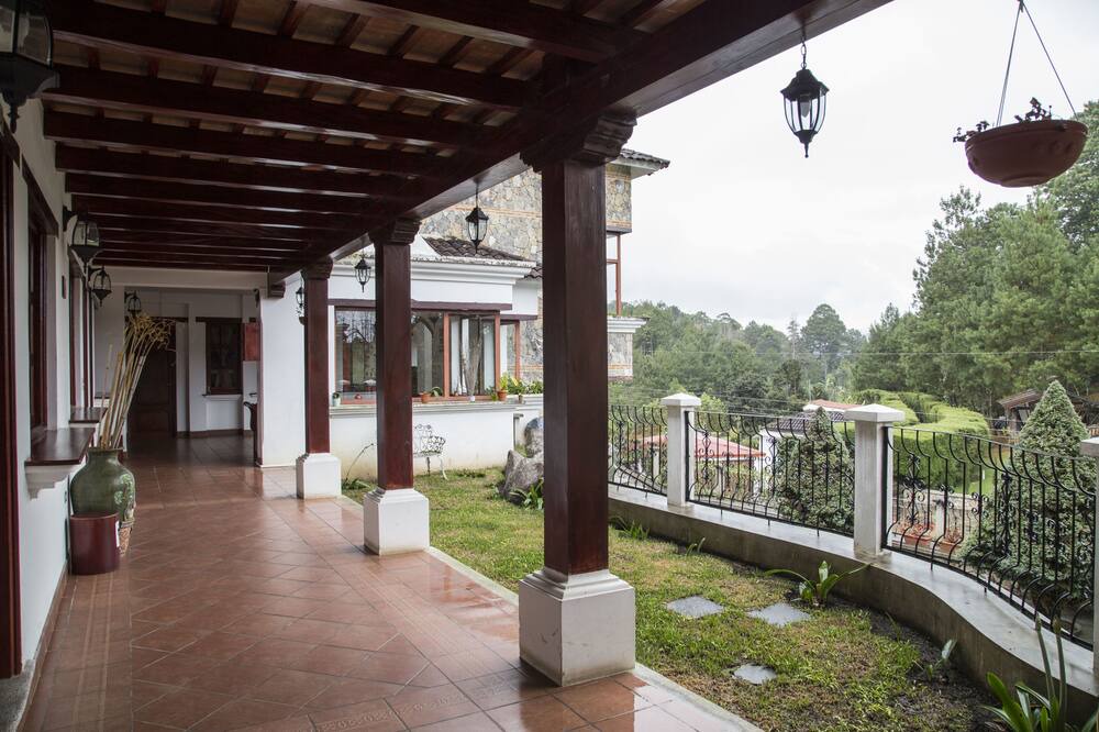 Photo of Patio Balcony in Coban