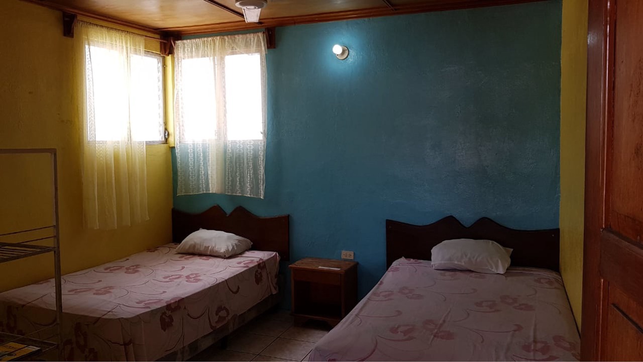 Photo of Bedroom in Flores