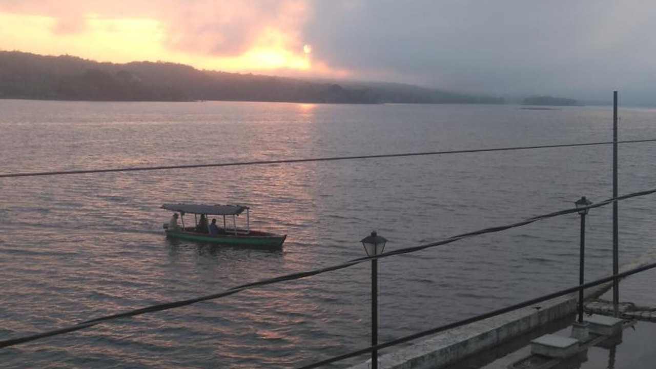 Photo of Others in Flores