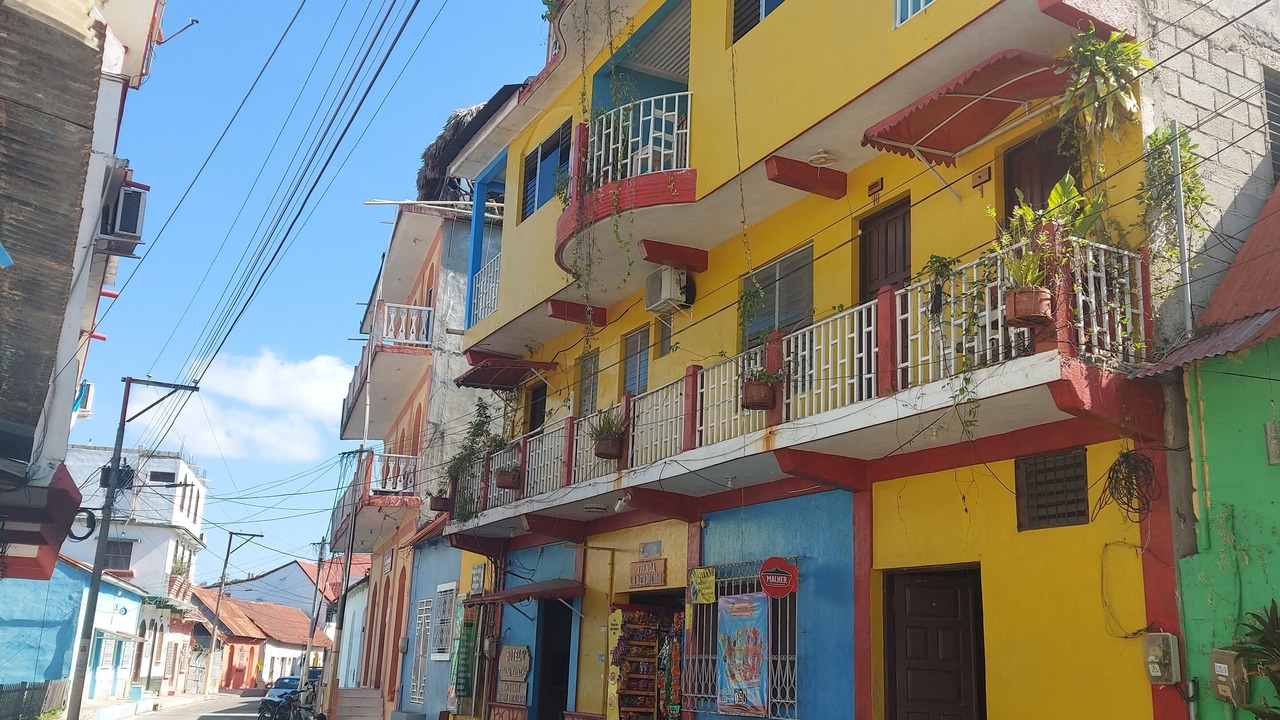 Photo of Outdoor in Flores
