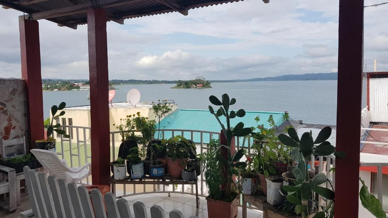 Photo of Patio Balcony in Flores
